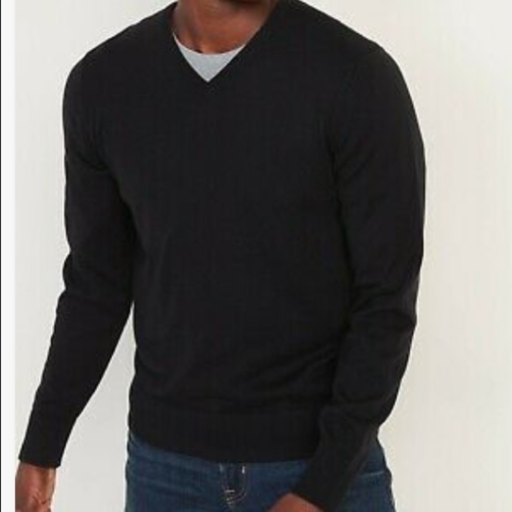 Old Navy | Black V-Neck Sweater